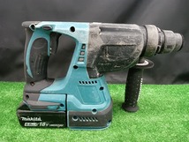 中古品 makita マキタ 18V 6.0Ah 24mm 充電式 ハンマドリル HR242DRFX バッテリー1個 充電器付_画像3