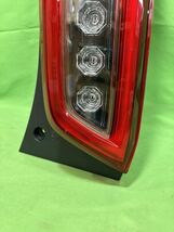 ホンダ N-WGNスタンダード系 JH3JH4 右テールライト LED 洗車傷程度です スタンレー W4841 刻印A 個人宅配送不可_画像4