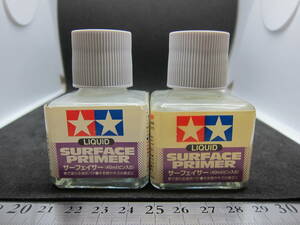 TAMIYA タミヤ サーフェイサー（40mlビン入り） ２本セット プラモデル用塗料 LIQUID SURFACE PRIMER