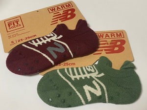 ニューバランス New Balance 靴下 23-25㎝ 2種 WARM仕様 （裏起毛）展示未使用品