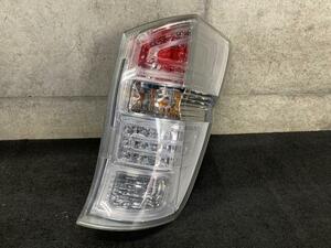 ステップワゴン DBA-RK5　純正 右テールランプ Ｈ22　LED(点灯確認済み)　33500-SZW-J01　☆即決