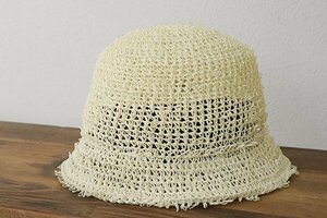 【送料無料 50%OFF 新品】HICOSAKA ◆ Pile Straw Bucket Hat デザインペーパー素材 バケットハット 白 ヒコサカ ◆23-H305