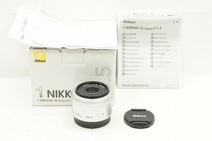 【適格請求書発行】美品 Nikon ニコン 1 NIKKOR 18.5mm F1.8 シルバー 1マウント ミラーレス 元箱付【アルプスカメラ】240420y
