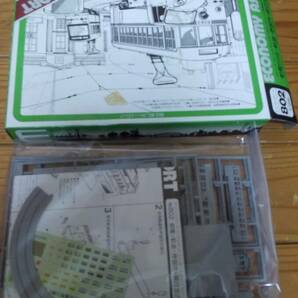 【送料込・未使用】Nゲージ Greenmax 802 都電6000/7000＋軌道＋停留所＋銀行支店 グリーンマックス 1/150 ストラクチャーキットEアソートの画像1