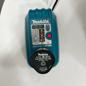 A）MAKITA マキタインパクトドライバー TD090D バッテリー×１充電器×１付属 中古品 USED 現状渡し 工具 コンパクトタイプ DIYの画像6