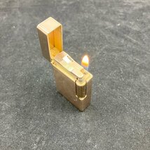 A) デュポン S.T. Dupont ライター 着火確認 現状渡し 中古品 USED ゴールドカラー 喫煙グッズ ヴィンテージ ローラー式 アクセサリー_画像1