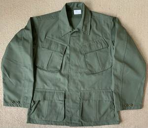 ★M-S デッドストック, 新品未使用 米軍民間 最需要人気サイズ:M-S US CIVILIAN R/S NYCO VIETNAM SLANT PKT COAT ジャングルファティーグ