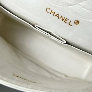 1円 1スタ CHANEL ヴィンテージ シャネル ダブルチェーン ショルダーバッグ マトラッセ ココマーク ダブルフラップ ホワイト リカラーの画像10