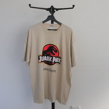 W295 2000年代製 GILDAN ギルダン 半袖ジェラシックパークプリントTシャツ■00s 表記XLサイズ ベージュ アメカジ ストリート 袖プリント _画像1