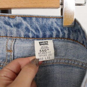 i17 90sビンテージ Levis リーバイス 550 デニムパンツ USA製■1990年代製 表記33インチ ブルー バギー アメカジ ストリート 古着 古着卸の画像4