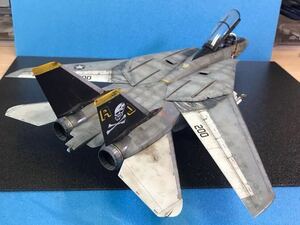 タミヤ　1/48 F-14A トムキャット組立塗装済み完成品