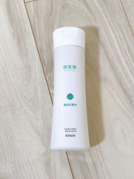 肌美精　薬用美白化粧水　200ml