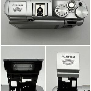 FUJIFILM 富士フィルム X-A1 ミラーレス 一眼カメラ レンズ 16-50ｍｍ / 50-230ｍｍ セット 動作確認済 現状品の画像3