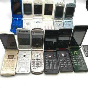 7887.8846K☆ジャンク品 ガラケー 携帯電話 12台おまとめ まとめ売り DoCoMo au Softbank 等 の画像3