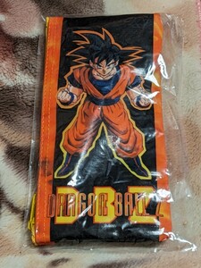 ドラゴンボール　長財布　未開封　未使用　　透明ビニール入　美品　縦約20㌢　横約10㌢