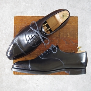 CROCKETT&JONES