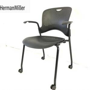 【米軍放出品】HermanMiller/ハーマンミラー WC410P 肘付きケイパーチェア キャスター付き ミーティングチェア 椅子 イス (220)XD16KK-2#24の画像1