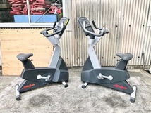 【米軍放出品】アップライトバイク 2台 ジムマシン トレーニング エクササイズ LifeFitness CLSC ☆BB15KM-W#24_画像3