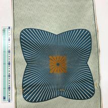 【新品 訳あり】反物 1本 織物 紋 緞子 どんす 布団地 ヤグジ 約36cm×25m 日本製 ハンドメイドに_画像6