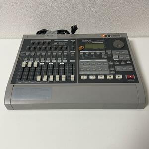 Roland　VS-880 デジタルマルチトラックレコーダー 電源コード付き　通電、ディスプレイ表示、ボタンライト点灯確認済み