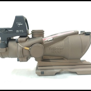 東京)Trijicon ACOG TA31ECOS 4x32 RM01 スコープ/ドットサイト 実物の画像3