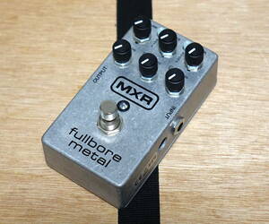 MXR M116 Fullbore Metal ディストーション