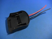 ネジ穴付きタイプ14.4v/18V引き出しアダプター1個　牧田・マキタバッテリーの活用に便利　BL1830 BL1840 BL1850 BL1860などに対応_画像6