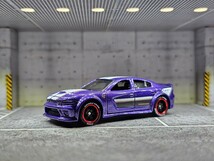 【3インチ 1/64に最適】カスタムホイール custom wheels ホットウィール Hotwheel ホワイトレター入 リアルライダー ゴムタイヤ cpmsc 赤1_画像3