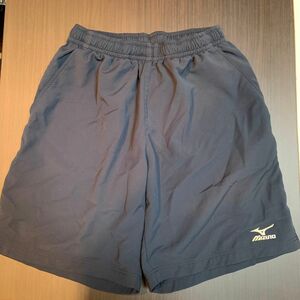 No.85【美品】MIZUNO 男女兼用　テニスウェア　M ハーフパンツ　