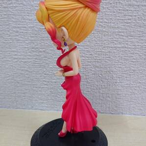 【開封品・外箱無し】：叶姉妹 Q posket ２種セット 欠品有り 叶恭子 叶美香 レッド Qposket(20240419)の画像4