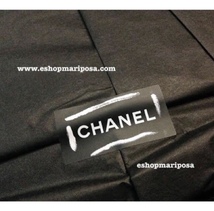 CHANEL◆希少 シャネル 黒ロゴシール12枚 黒色xホワイトロゴ入り ロゴステッカー 正規品 ラッピングリボンに 未発売品ノベルティ_画像2