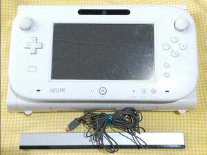 WiiU 本体 と ゲームパッド