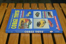 ★洋書「CORGI TOYS with Value Guide」（コーギーのコレクターブック）_画像2