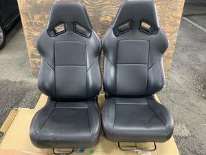 RECARO　セミバケットシート　200系ハイエース/レール付き