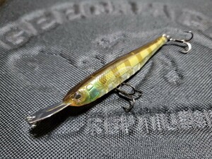 ★JACKALL★RISER BAIT 007R ジャッカル ライザーベイト 弱光ギル 中古品 Length 70mm Weight 8.2g Sinking ボイル撃ち ライザーリップ