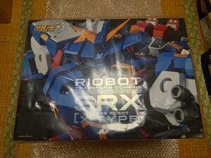 未開封　RIOBOT スーパーロボット大戦OG 変形合体 SRX　+　RIOBOT 変形合体 R-GUNパワード　千値練　
