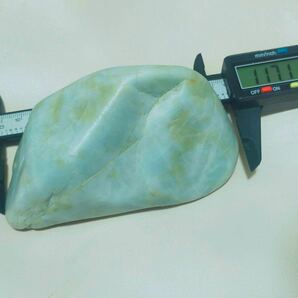 糸魚川 ヒスイ “ろうかん” 特大 海石 564g 翡翠 原石 鉱物 ひすい 海岸 の画像9