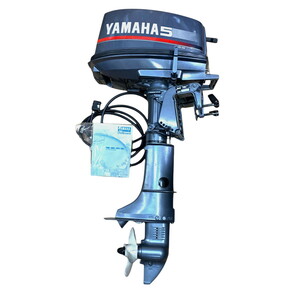 【ジャンク・直接取引限定】ヤマハ yamaha ボートエンジン 小型船舶船外機５馬力 ６E3-S（５CS） タンク付(M0416-1)