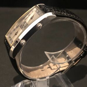 HAMILTON ハミルトン 6273 アメリカントラベラーデュアルタイム クォーツ 腕時計 の画像3