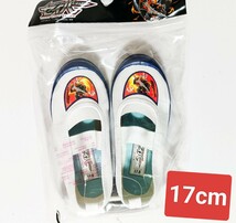 新品未開封　仮面ライダー　セイバー 上履き　バレーシューズ　17cm_画像1