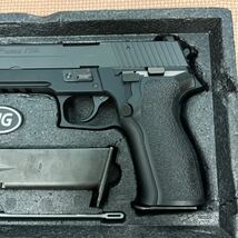 ◇【SP688】東京マルイ ガスブローバックガン　SIG SAUER P226 RAIL 9mm_画像3