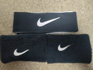日本未発売Nike Premier Tennis Head Tie＆Doublewide Wristbandsはオマケ