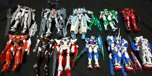 ガンプラ ジャンク現状品144/1 ダブルオーシリーズ などプラモデル 組立済 完成品 バンダイ HG 大量 欠品あります。