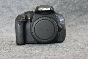 CANON EOS KISS X5 ダブルズームキット　中古美品