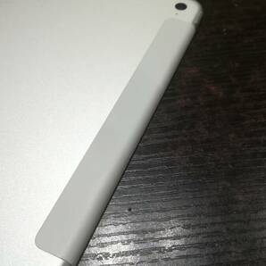 au Apple iPad Air 2 Wi-Fi+Cellular 16GB A1567(MGH72J/A)判定〇/シルバー/難あり/ジャンク扱いの画像6