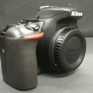 【動作品♪】Nikon/ニコン D5600 ボディ 2416万画素 デジタル 一眼レフ カメラの画像3