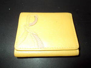 *Roberta di Camerino/ Roberta di Camerino [ change purse attaching three folding purse ] yellow *