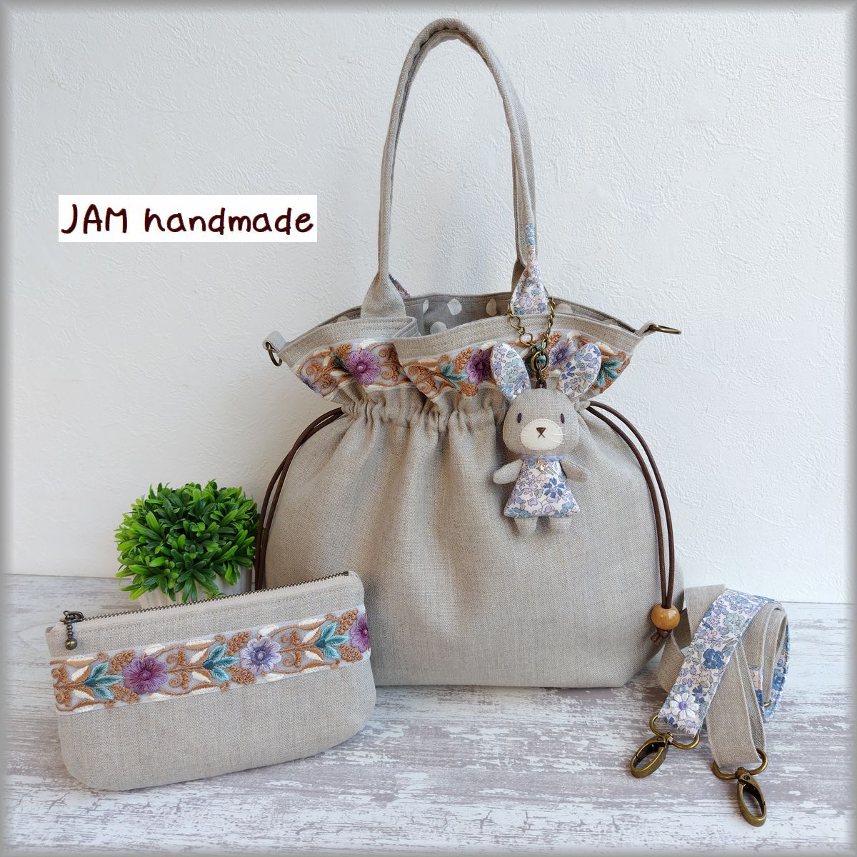 JAM handgefertigtes Kaninchen-Matching-Set mit Kordelzug, Schultertasche, Stofftiertasche, Charm, Leinen-Stickerei, Band, handgefertigt, Tasche, Tasche, für Frauen