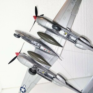 ハセガワ1/48アメリカ陸軍航空軍ロッキードP38Jライトニング塗装済完成品の画像9