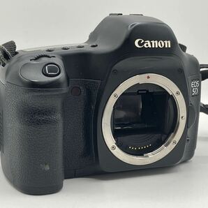 240412321004 Canon キャノン EOS 5D 一眼レフ カメラ バッテリー付き 通電確認済 中古の画像3